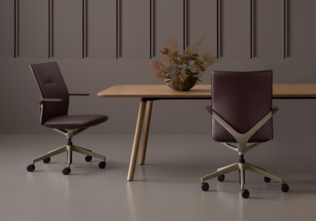 davis furniture linq conference chair